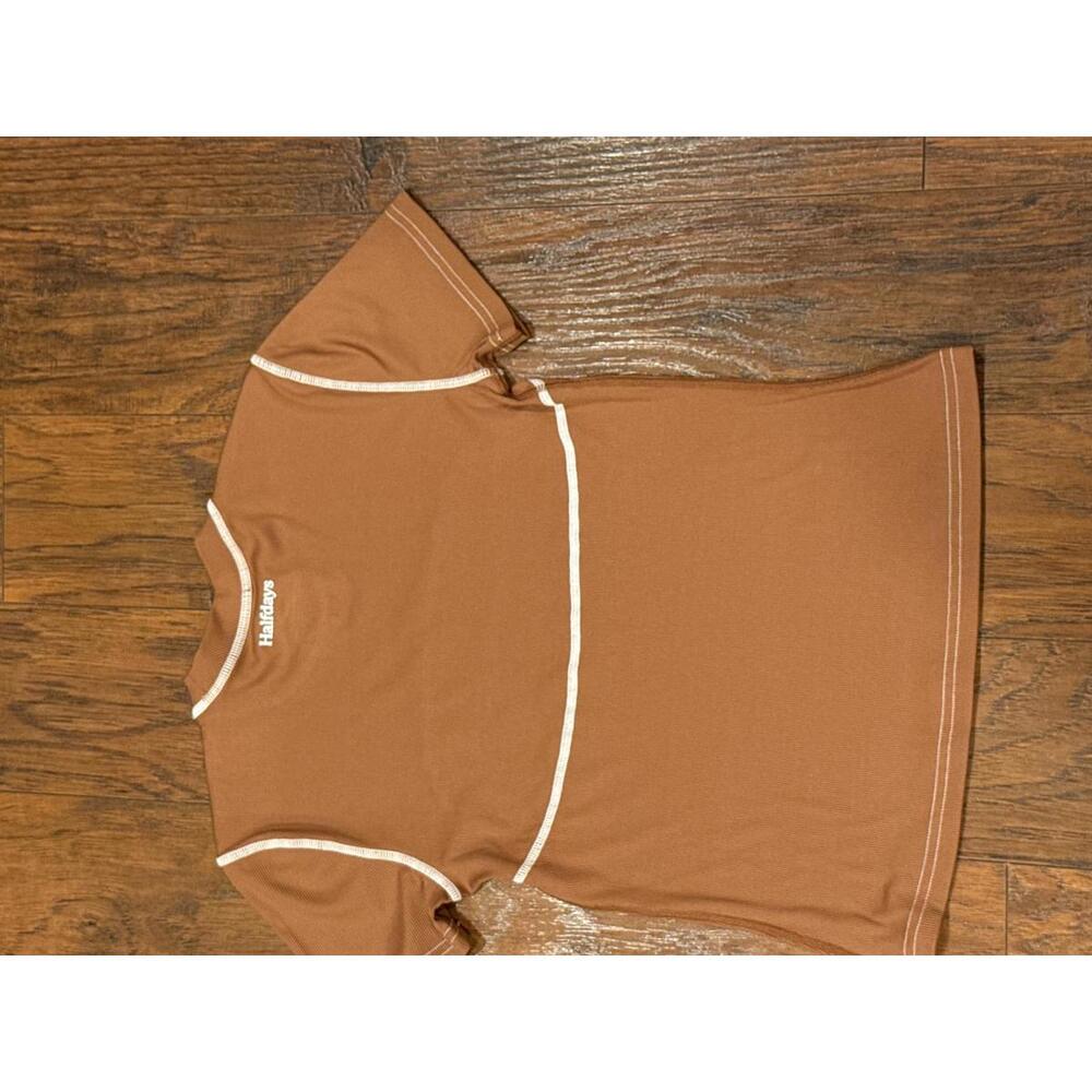 $65 Halfdays Womens Mollie Performance Short Sleeve T-Shirt Brown Stretch Size S - Picture 5 of 7